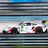 #4 Alexander Schwarzer (DEU) / Alexander Fach (DEU) / FACH AUTO TECH / Porsche 911 GT3 R (992)
