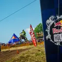 Die besten Starter werden mit dem „Red Bull Holeshot Award“ geehrt