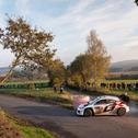 150 km neue Streckenführung – die Hälfte der gesamten WP-Kilometer ist bei der Central European Rally 2025 neu im Programm. Die anspruchsvollen Asphaltprüfungen führen durch die schönsten Winkel der Dreiländer-Region von Deutschland, Österreich und Tschec