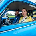 Perfekt zum Oldtimerwandern geeignet: Der Trabant 601 mit der Band ‚More than Words‘ an Bord