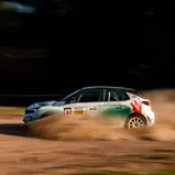 Die DTM-Fahrer sorgten für rasante Action auf dem Massen Dirt Track