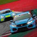 Stärkster Förderfahrer in der ADAC TCR Germany auf dem Red Bull Ring: Vizemeister Mike Halder