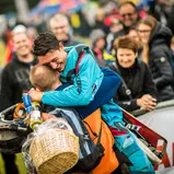 ADAC MX Masters, Tensfeld, Lukas Platt ( Deutschland / KTM ) beim ADAC MX Youngster Cup mit seinem Vater nach seinem Sieg
