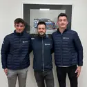 Nico Hantke, Teamchef Ron Moser und Denis Bulatov (v.l.) (Foto: Scherer Sport PHX)