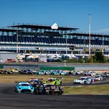 Im Vorfeld zum vierten Rennwochenende der Deutschen GT-Meisterschaft 2021 (10. bis 12. September) stellten DEKRA und ADAC am Mittwochnachmittag die Pläne für das Family & Friends Festival 2022 vor