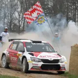 Der erste Titel-Jäger: Dominik Dinkel im Brose Škoda Fabia R5