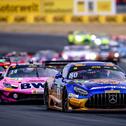 Maro Engel ist auf dem Nürburgring der Gejagte