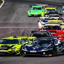 Mirko Bortolotti und Jack Aitken (l-r) sind die beiden Vorjahressieger vom DEKRA Lausitzring