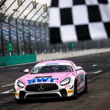#18 BWT Mücke Motorsport / Marc de Fulgencio / Enzo Joulié / Mercedes-AMG GT4 / Lausitzring