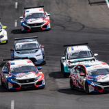 #21 Szymon Ladniak / Liqui Moly Team Engstler / Honda Civic FK7 TCR / DEKRA Lausitzring