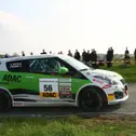 Schneller Saarländer: Stefan Petto belegt im kleinen Suzuki Swift Rang sechs der Zwischenwertung.