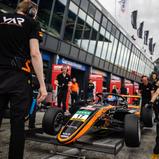 #17 Emerson Fittipaldi jr. / Van Amersfoort Racing / Tatuus F4 Gen II