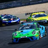 Der Allied-Racing-Porsche liegt hinter dem Team Joos Sportwagentechnik auf Platz vier