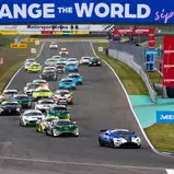 Die Startphase im Sonntagsrennen von Oschersleben