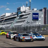 #77 Robin Rogalski / Simon Connor Primm / Audi R8 LMS GT3 EVO II / HGL Racing, Nürburgring