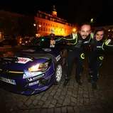 Siegreiches Duo: Laurent Pellier und Marine Pelamourgues genießen die Titelfreude