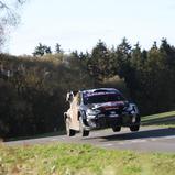 Kalle Rovanperä (Toyota GR Yaris Rally1) hat am Samstag die Führung bei der Central European Rally übernommen