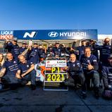 Team-Meister 2021 in der ADAC TCR Germany: Hyundai Team Engstler