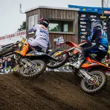Timo Heuver ( Niederlande / Fantic / JP XTREME XPERIENCE ) und Tim Schröter ( Deutschland / KTM / KTM GST BERLIN RACING ) beim ADAC MX Junior Cup 125