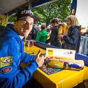ADAC MX Masters, Aichwald, Autogrammstunde mit David Philippaerts ( Yamaha / Italien )