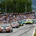 Diesen BMW M4 GT4 pilotiert Gabriele Piana