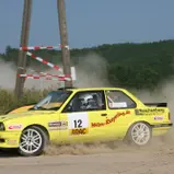 Kämpfen um einen Podiums Platz in der Masters-Wertung: Olaf Müller / Jürgen Breuer im BMW 320is