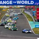 Die Startphase im Sonntagsrennen von Oschersleben