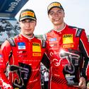 Glücklich über Rang drei: Kiano Blum und Niklas Kalus vom Haupt Racing Team
