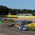 Ganz vorne: Der am Ende zweitplatzierte Porsche von AVIA W&S Motorsport