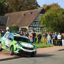 Kilian Nierenz und Beifahrerin Milena Raithel feierten den Sieg in der DRM4-Wertung.