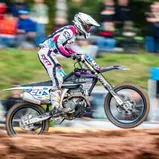 Schon die jüngsten Racer auf 50 ccm Maschinen und E-Bikes können um den DMX-Titel fahren