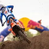 Bei Längenfelders Einstand auf dem 450 ccm Motorrad gewann er zwei von drei Läufen