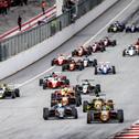 Tim Tramnitz muss Bearman trotz Pole Position vorbeiziehen lassen