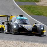 Carrie Schreiner mit ihrem Norma M30 LMP3 in der STT