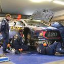 Bei den WRC Boliden sind in Deutschland vor allem Reifen, Fahrwerk und Bremsen sehr gefordert