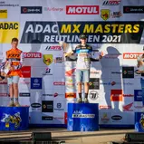 Meisterschaftswertung beim ADAC MX Junior Cup v.l.n.r.: Noel Zanocz ( Ungarn / Husqvarna / KTM Sarholz Racing Team ), Vitezslav Marek ( Tschechien / KTM ) und Gyan Doensen ( Niederlande / KTM )