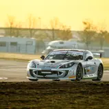 Pole-Position für die Ginetta G55 GT4 in der Motorsport Arena Oschersleben