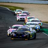 Diesen BMW M4 GT4 pilotiert Max Rosam