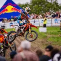 Mads Fredsøe und Vitezslav Marek begeisterten die Fans mit einem spannenden Duell im ADAC MX Junior Cup 125