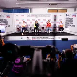 Traditioneller Start mit der offiziellen Pressekonferenz
