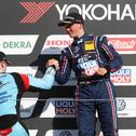 Nach der Sommerpause der ADAC TCR Germany holte der Gesamtzweite Max Hesse (r.) drei Mal die volle Punktzahl