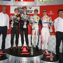 ADAC Formel 4, Hockenheim, Hermann Tomczyk, Liam Lawson, Frederik Vesti, Lirim Zendeli, David Schumacher, Toto Wolff (v.l.)