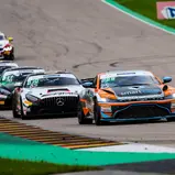 #25 Leon Wassertheurer / Donar Munding / Prosport Racing / Aston Martin Vantage GT4