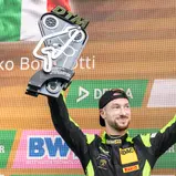 In der Meisterschaft liegt Mirko Bortolotti nur einen Punkt hinter Kelvin van der Linde