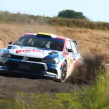 Dennis Rostek erobert bei seiner Heimrallye den vierten Platz