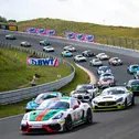  Der Porsche 718 Cayman GT4 von Overdrive Racing