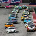 Volles Feld: Die Rennwagen der ADAC GT4 Germany