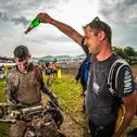 ADAC MX Masters, Gaildorf, Dennis Ullrich ( Deutschland / KTM / KTM Sarholz Racing Team ) auf seiner Maschine beim ADAC MX Masters mit Robbie, Mechaniker und bester Freund