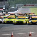 Mittwochabend live: ADAC GT Masters eSports Challenge mit Götz, Dienst & Co