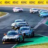 Der BMW M4 GT4 von Project 1